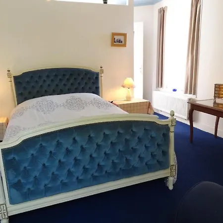 Le Manoir Des Parcs, Piscine Chauffee