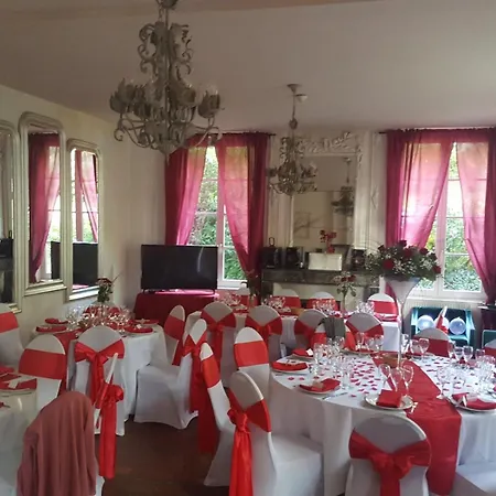 Le Manoir Des Parcs, Piscine Chauffee Ouilly-le-Vicomte